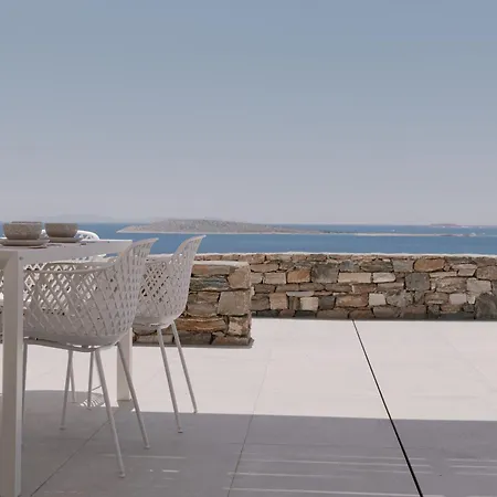 Melora Paros * Angairiá