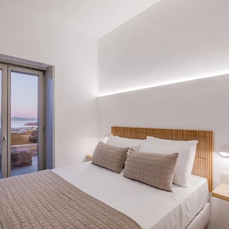 Melora Paros Villa